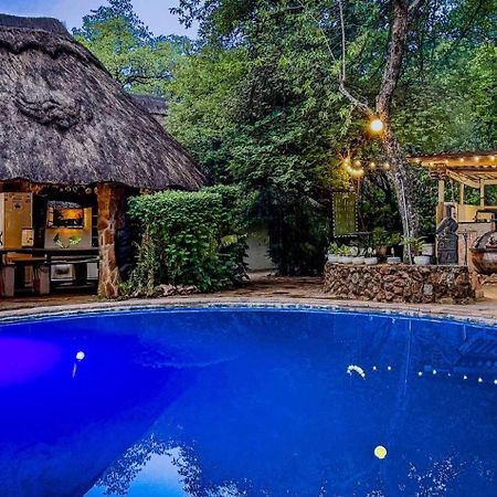 Victoria Falls Backpackers Lodge- Camp Sites Exterior foto