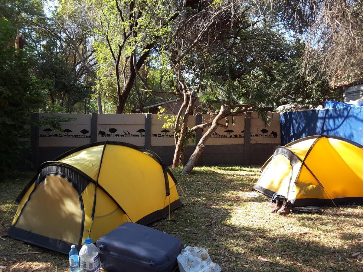 Victoria Falls Backpackers Lodge- Camp Sites Exterior foto