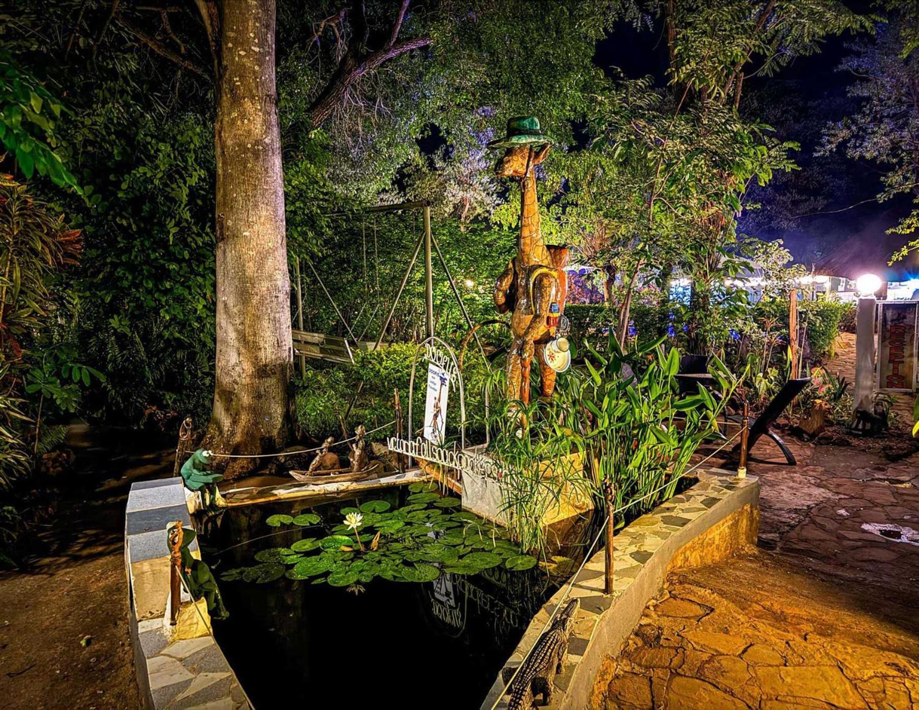 Victoria Falls Backpackers Lodge- Camp Sites Exterior foto